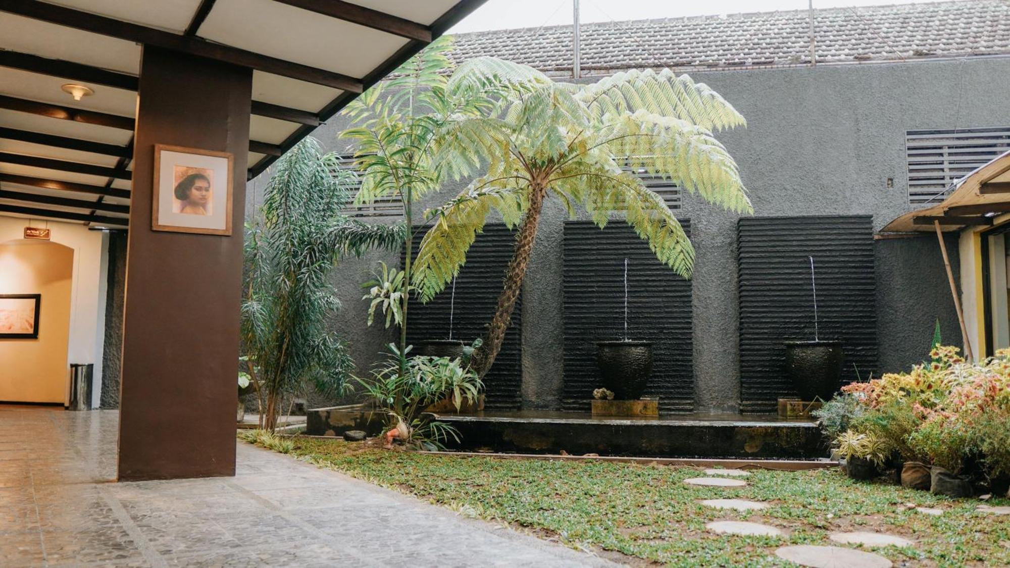 Tuwuh At Kayutangan Malang
