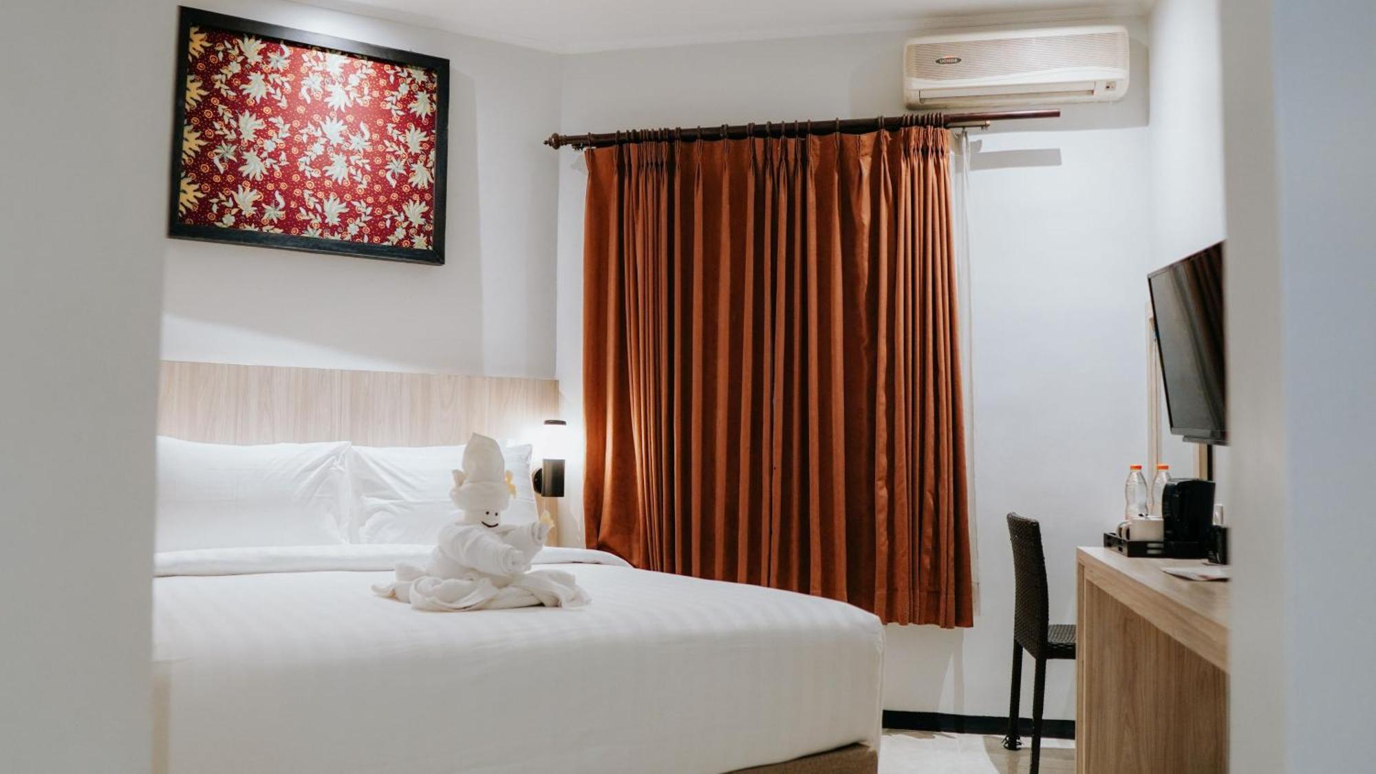 Hotel Tuwuh At Kayutangan